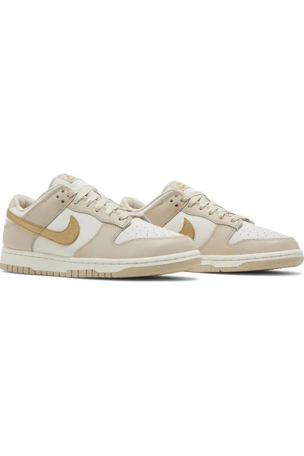 Dunk Low Metallic Gold