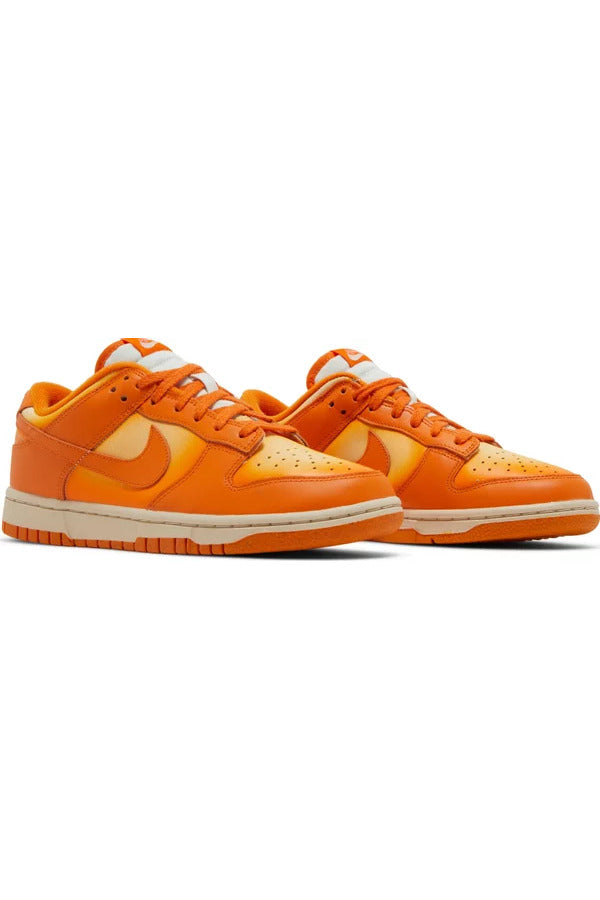 Dunk Low Magma Orange